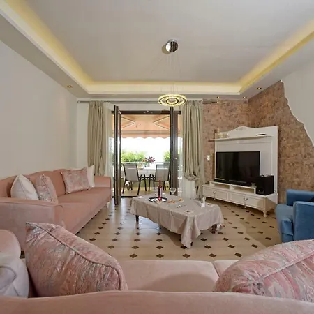 Promenade Luxury Apartmán *