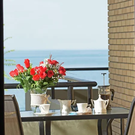 Promenade Luxury *